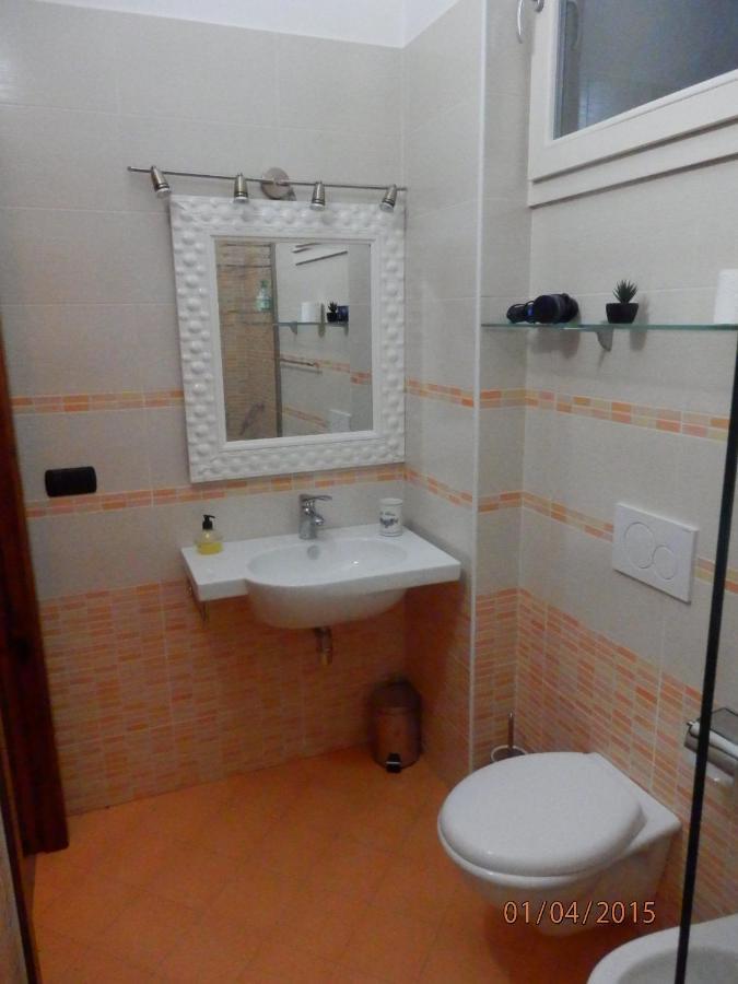 Casa Lauretta - Terrazza - Garage Wifi E Bici Gratuite Villa Lecce Luaran gambar