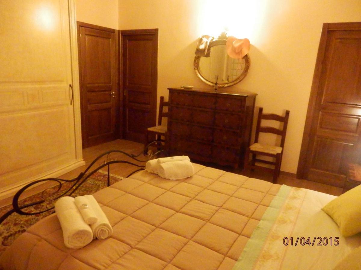 Casa Lauretta - Terrazza - Garage Wifi E Bici Gratuite Villa Lecce Luaran gambar